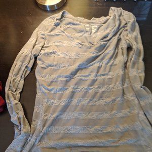 Long-sleeve workout shirt